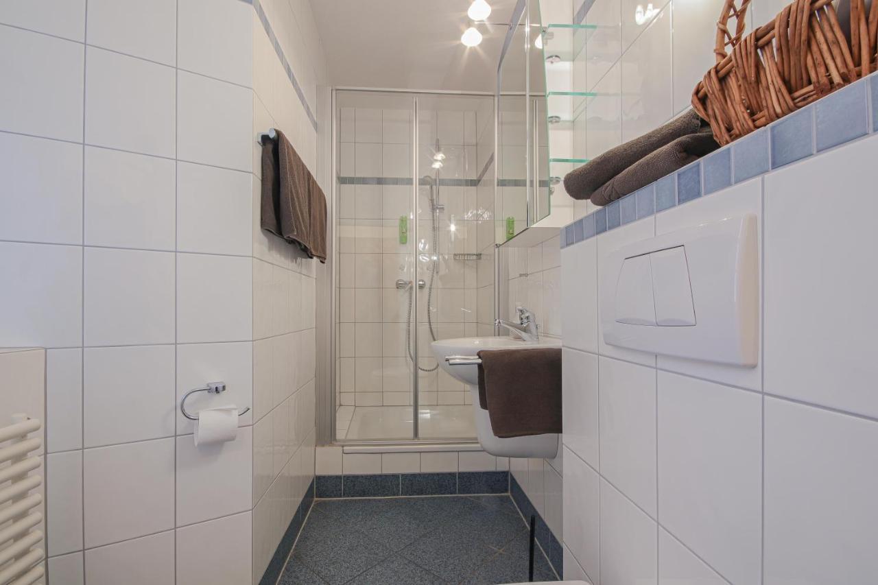 Landgasthof Hotel Rebstock Stuhlingen Exterior foto