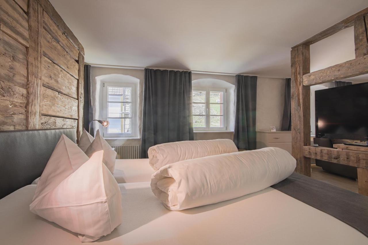 Landgasthof Hotel Rebstock Stuhlingen Exterior foto